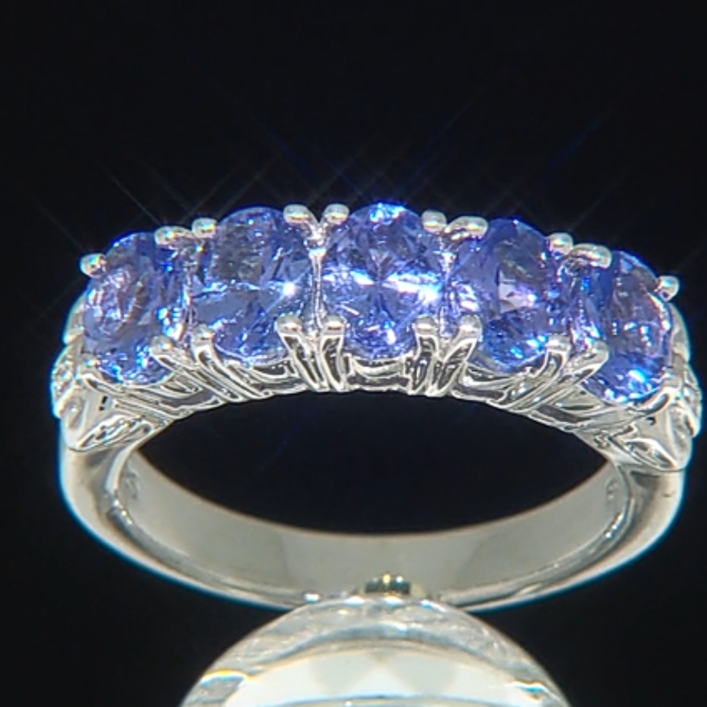 Blue tanzanite ring in .925 silver Size 7